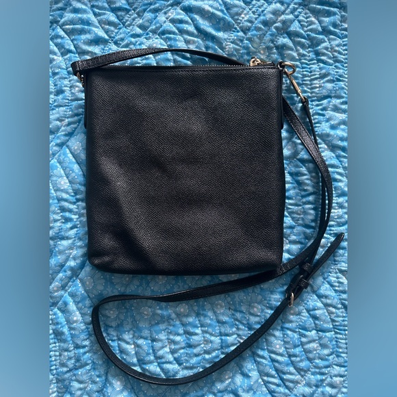 Coach Kitt Messenger Crossbody 26 - Picture 7 of 9